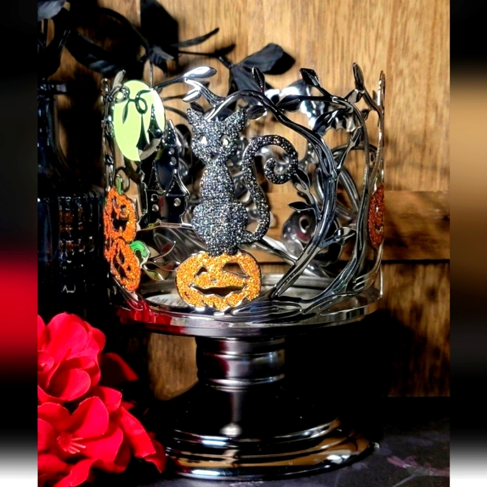 B&BW GITD Halloween Night Pedestal 3-Wick Candle Holder (RARE)